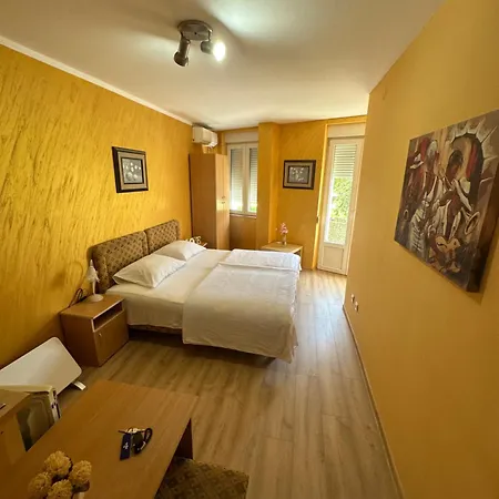 Apartments Bokan Cetinje Exterior photo
